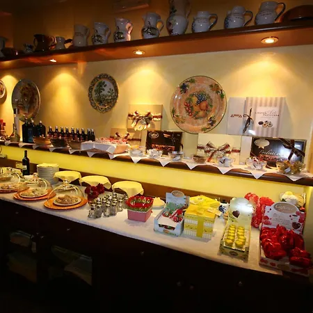 Nuovo Albergo-2